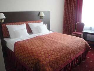 Отель Hotel Koch Кентшин Двухместный номер с 1 кроватью или 2 отдельными кроватями-2